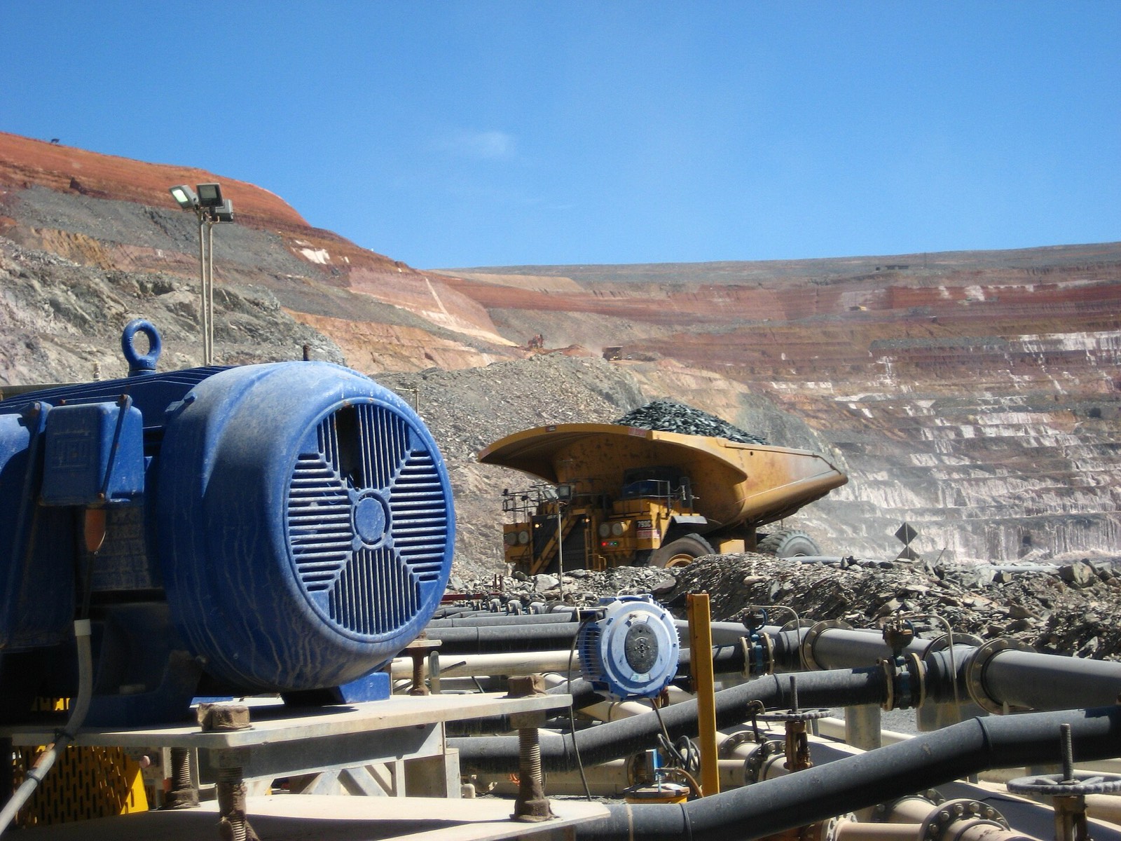 Sunrise Dam gold mine open pit, Western Australia